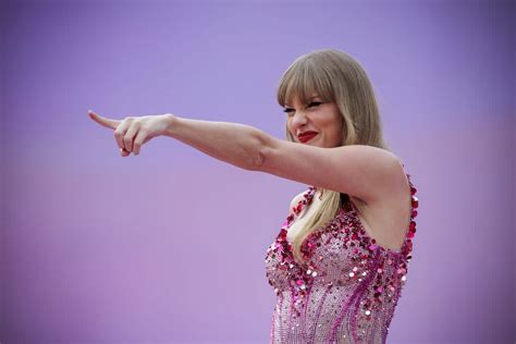 Taylor Swifts Wembley police escorts were approved after ...